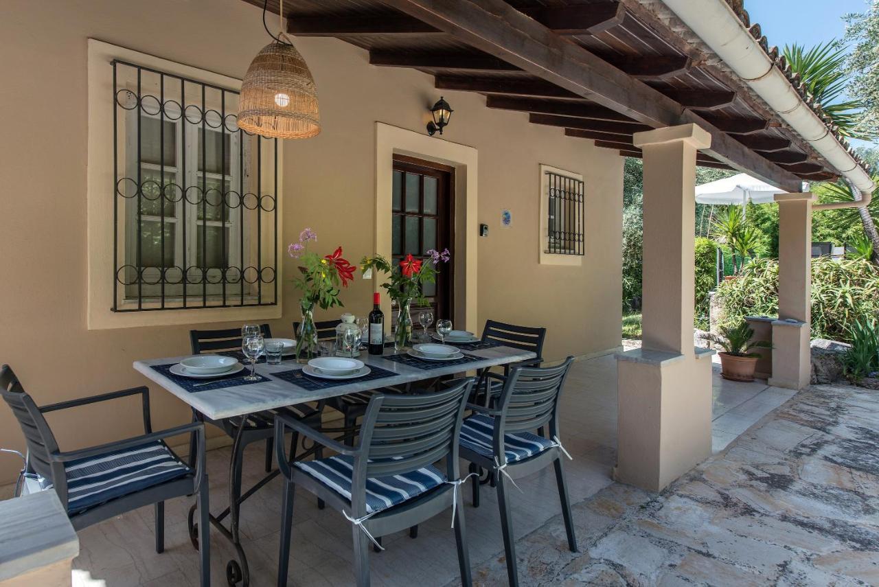 Villa Apleton Kassiopi Luaran gambar