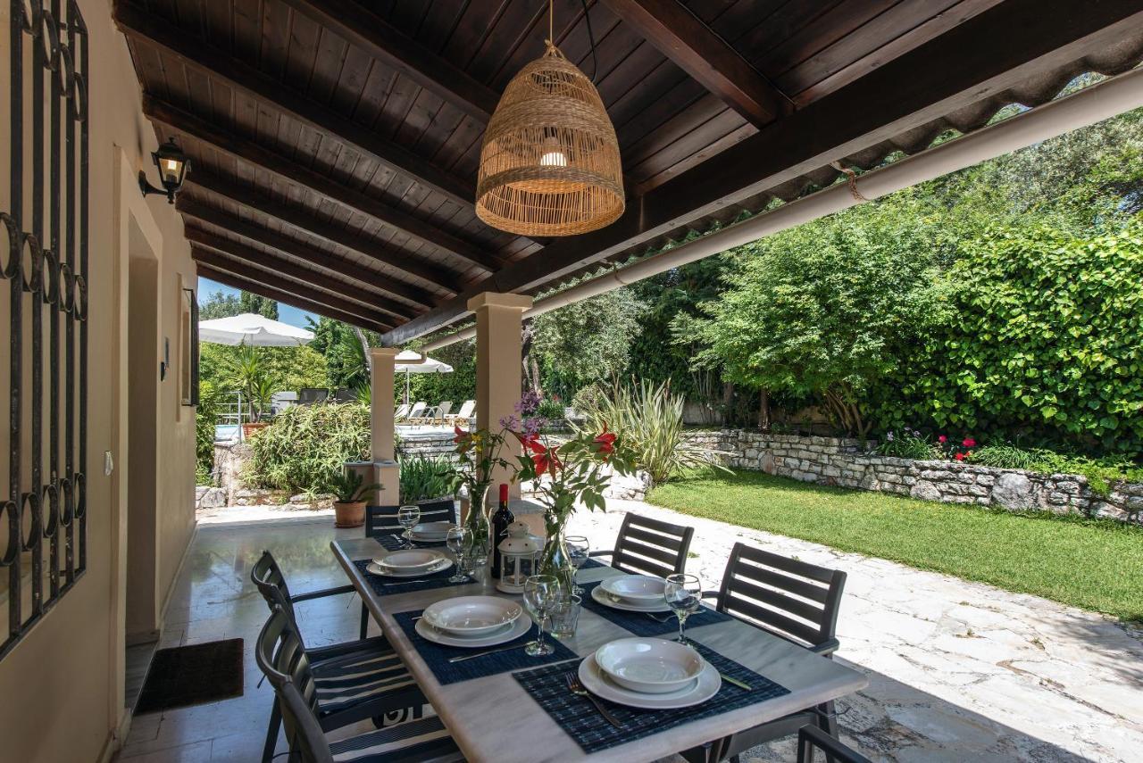Villa Apleton Kassiopi Luaran gambar