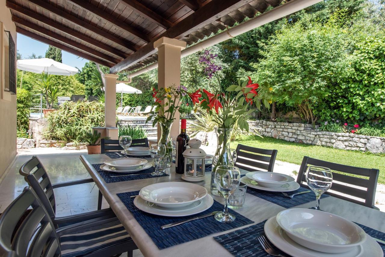 Villa Apleton Kassiopi Luaran gambar