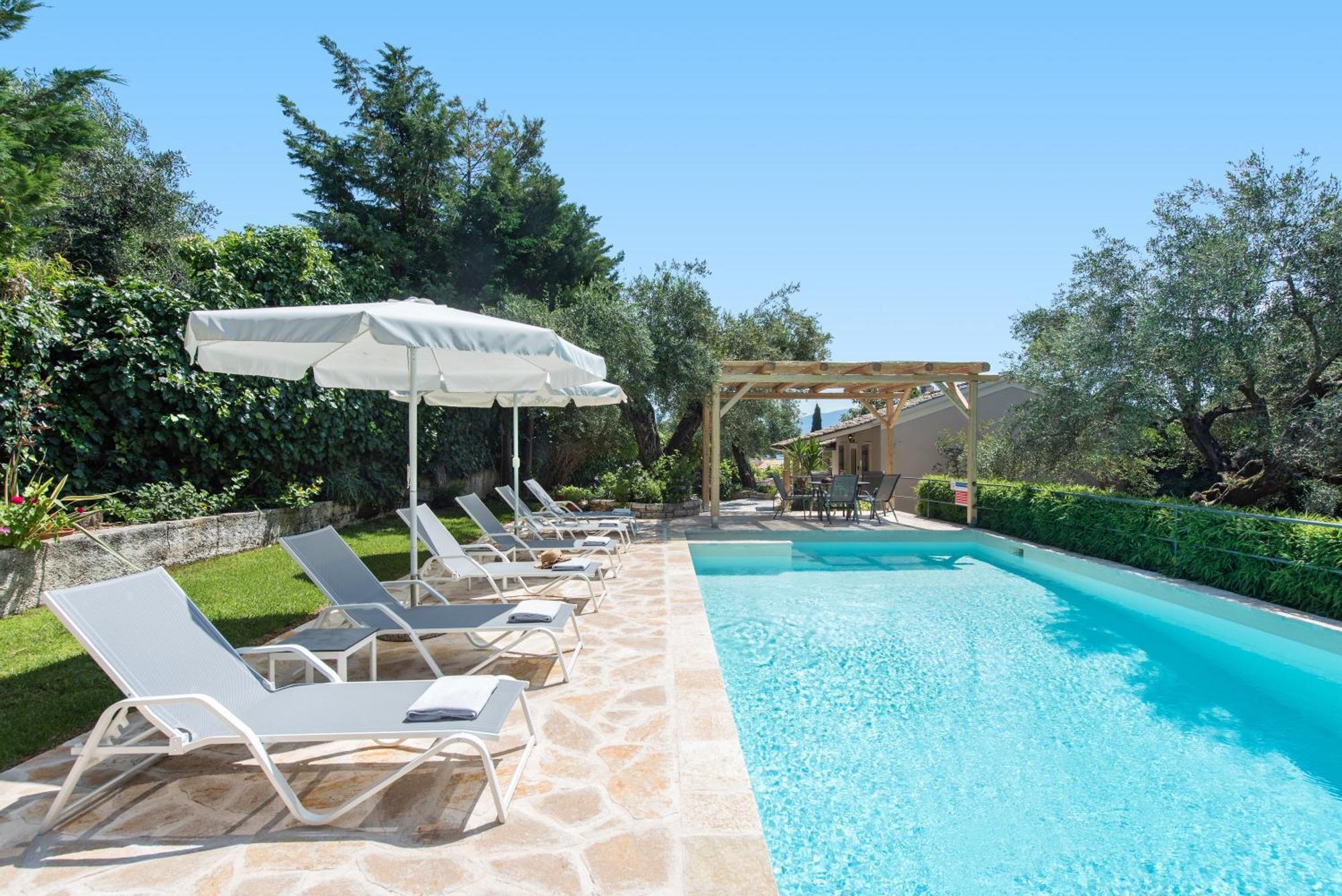 Villa Apleton Kassiopi Luaran gambar