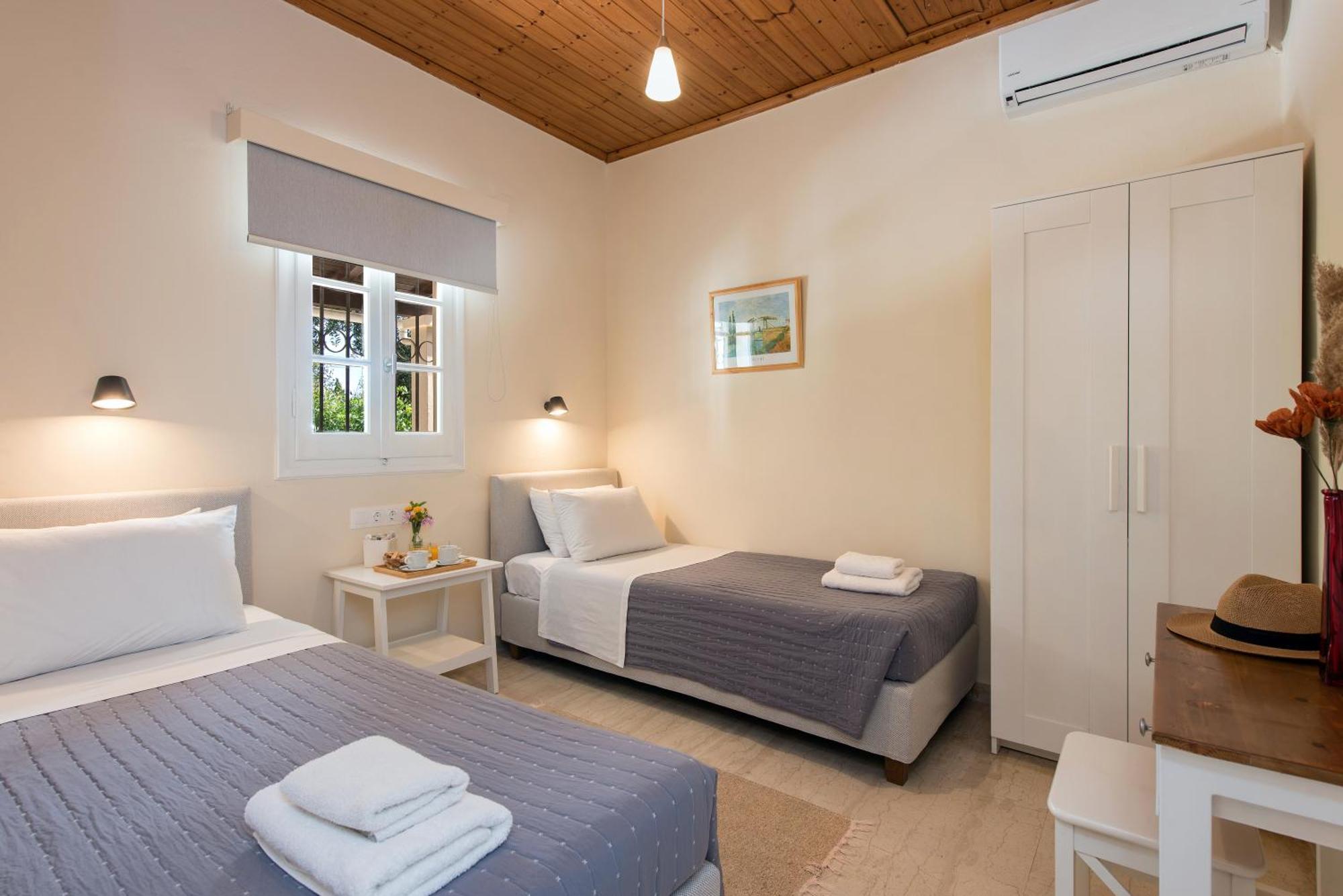 Villa Apleton Kassiopi Luaran gambar