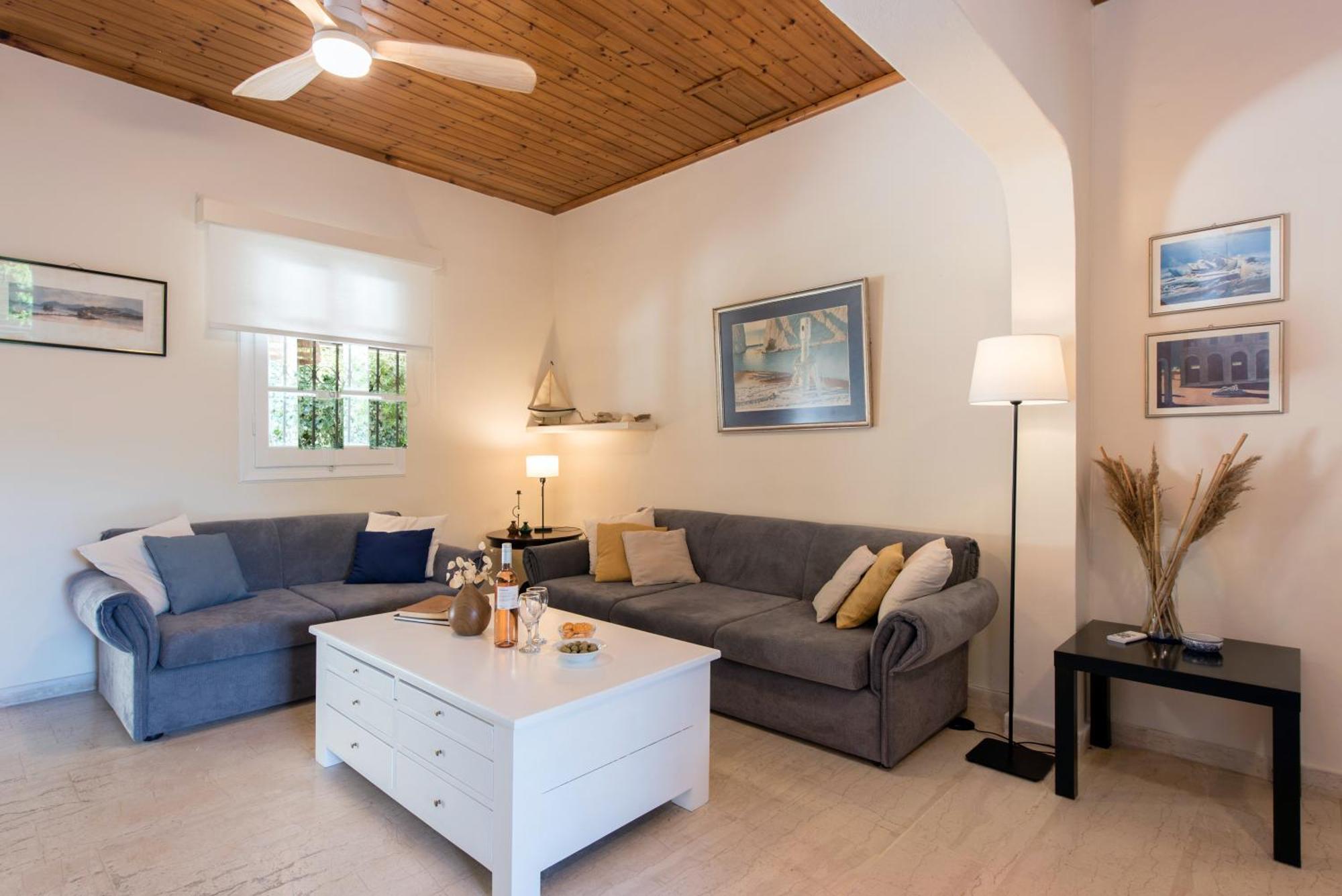 Villa Apleton Kassiopi Luaran gambar