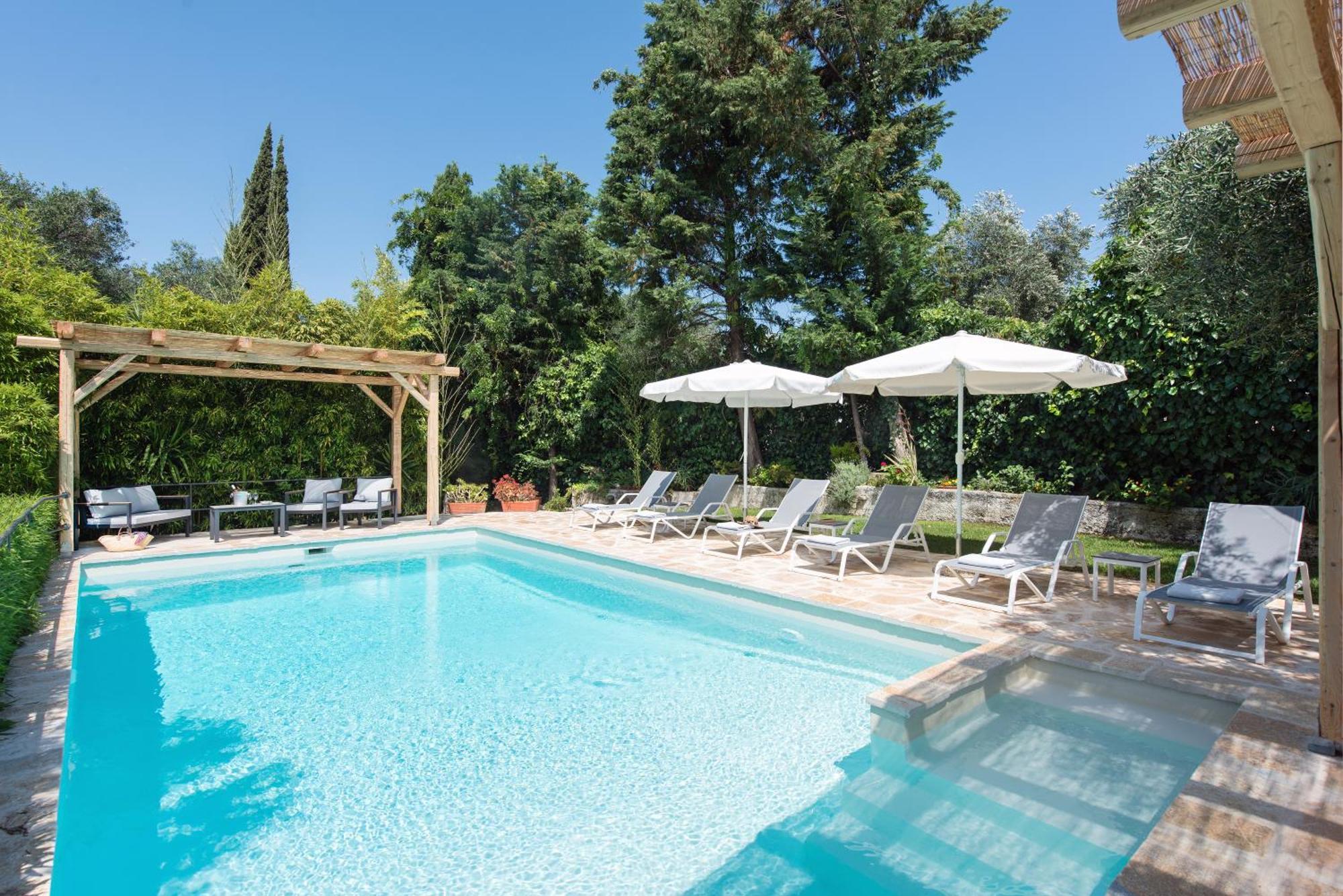 Villa Apleton Kassiopi Luaran gambar