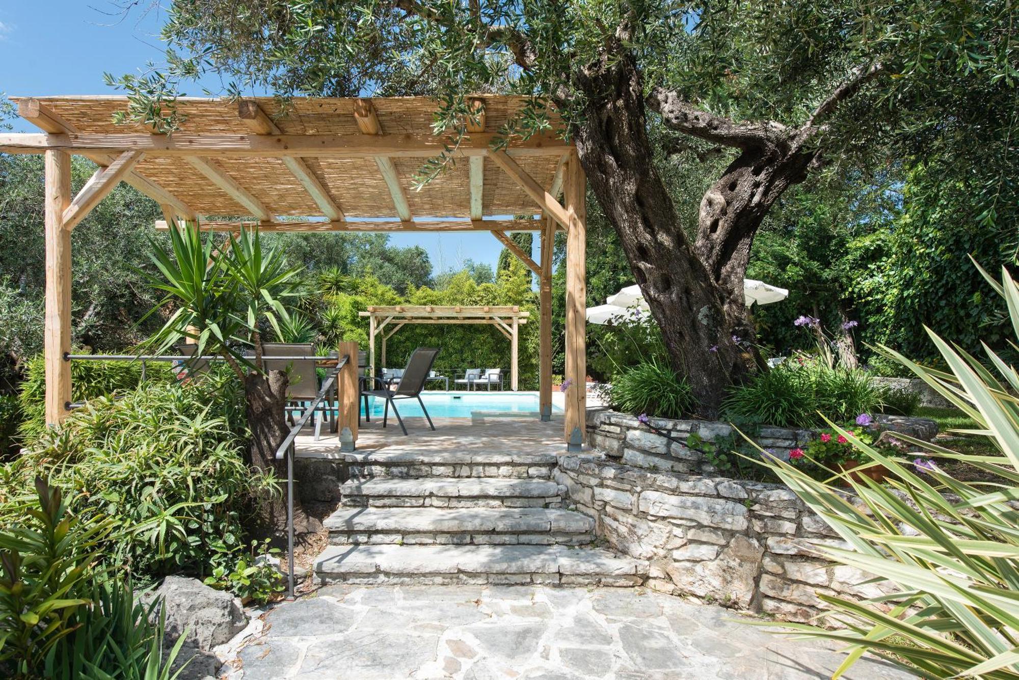 Villa Apleton Kassiopi Luaran gambar