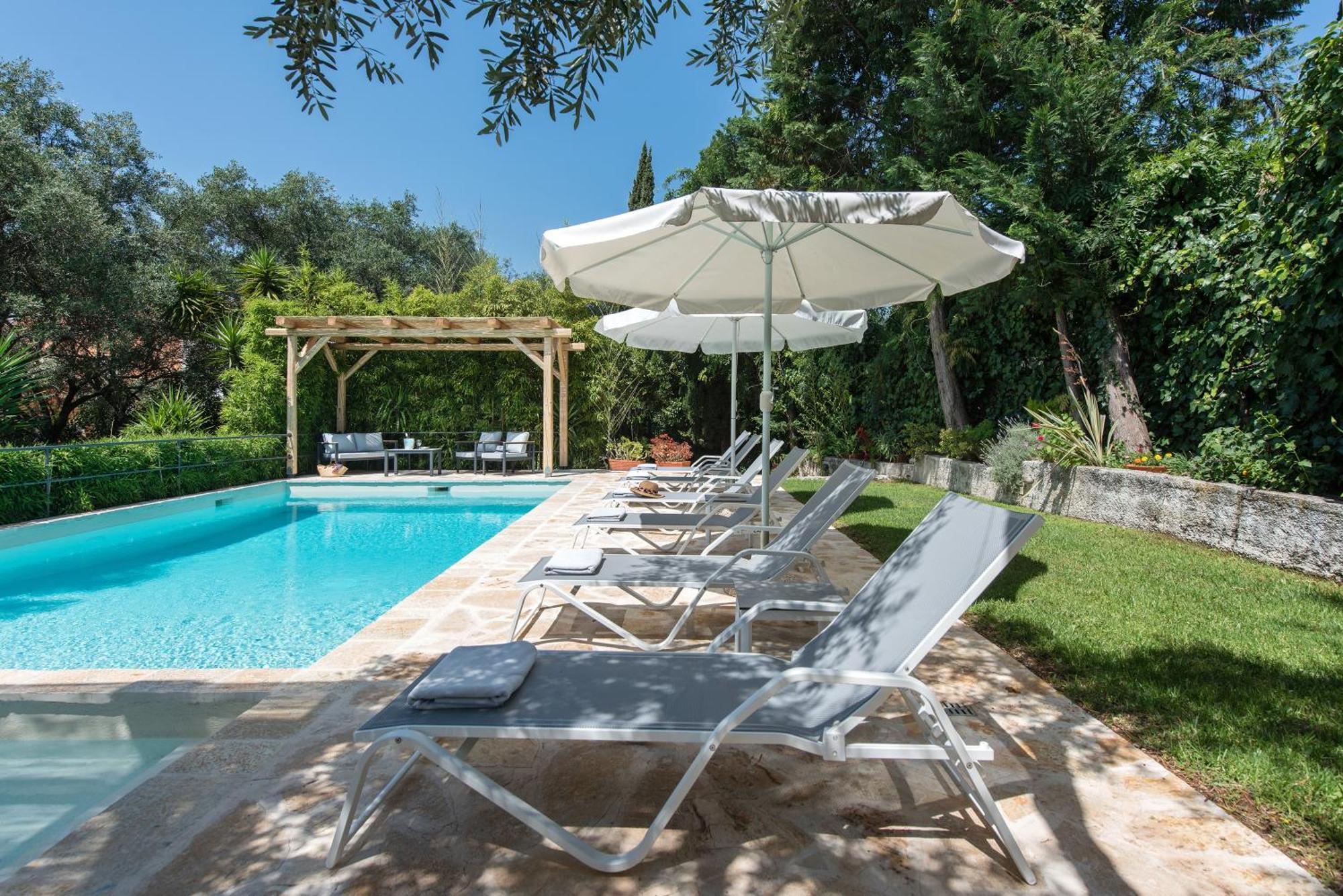 Villa Apleton Kassiopi Luaran gambar
